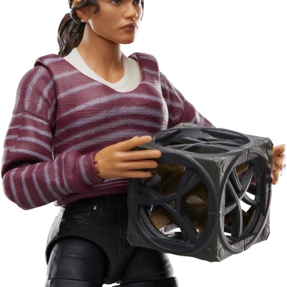 Marvel Legends Spider-Man No Way Home Action Figure - Picture 3 of 6